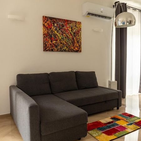 Cozy Loft Putignani Apartment บารี ภายนอก รูปภาพ