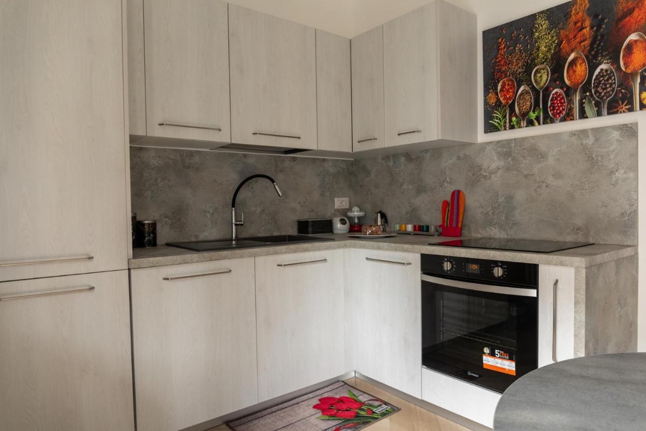 Cozy Loft Putignani Apartment บารี ภายนอก รูปภาพ