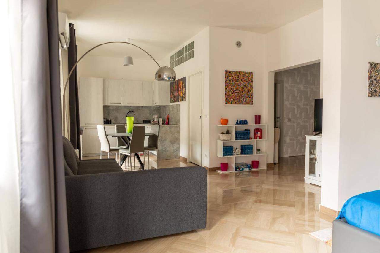 Cozy Loft Putignani Apartment บารี ภายนอก รูปภาพ