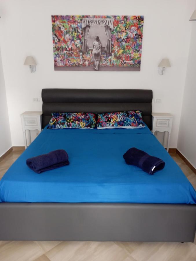 Cozy Loft Putignani Apartment บารี ภายนอก รูปภาพ